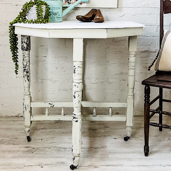 Vintage-table-in-Milk-Paint-by-Vintage-Bird-colour-Swaddling